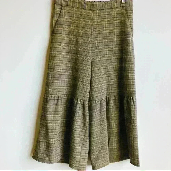 NWT! BCBGeneration Ruffle Crop Culottes - Picture 1 of 5